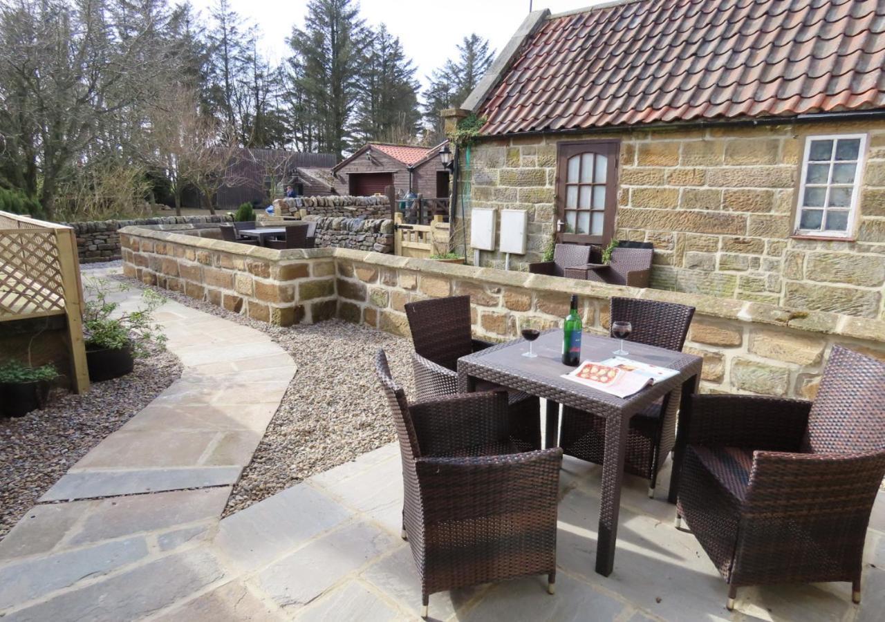 Smugglers Cove Cottage Ravenscar Buitenkant foto
